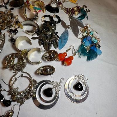 Mega Assortment of Fashion Earrings (P-RG)