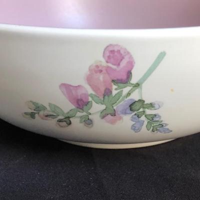 LOT 6K: Pfaltzgraff Cape May Soup / Cereal Bowls & Foxglove Lavender Serving Bowls