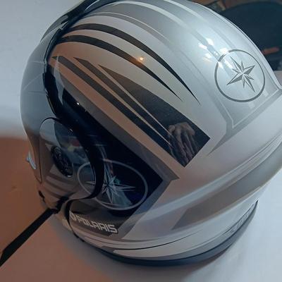 DOT Polaris Snow mobile Helmet - Wonderful condition! Size M 57-58 CM