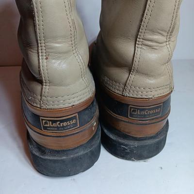 La Crosse Winnipeg Size 11 lined Snow boots with new laces