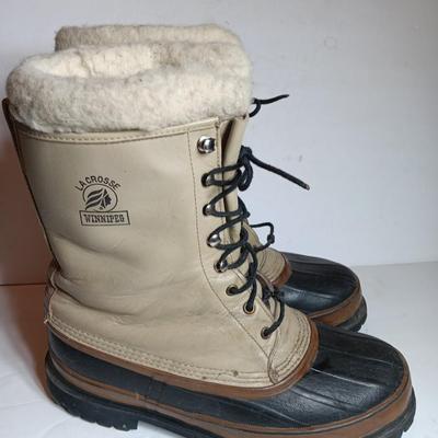 La Crosse Winnipeg Size 11 lined Snow boots with new laces