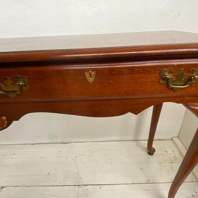 American Drew Sofa or Foyer Table