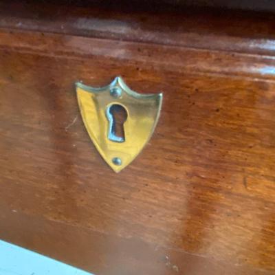 American Drew Sofa or Foyer Table