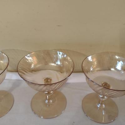 Four Vintage Iridescent Swirl Design Champagne Coupe/Sherbet Glasses