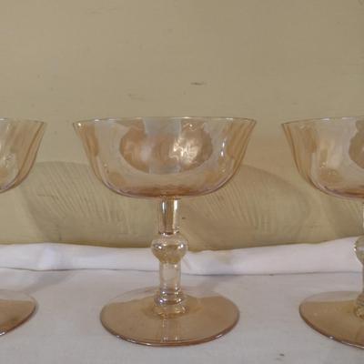 Four Vintage Iridescent Swirl Design Champagne Coupe/Sherbet Glasses