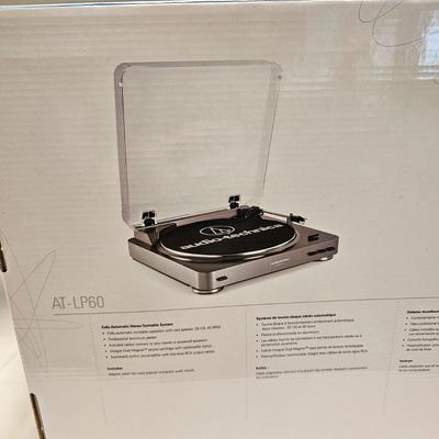 Audio-Technica Automatic Stereo Turntable System AT-LP60, NIB (LR-JS)