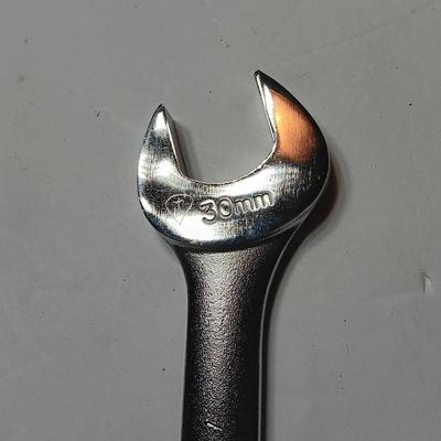 Craftsman Wrench 30 MM CRAFTSMAN TOOL