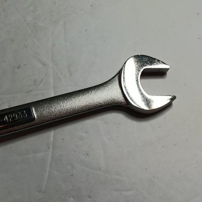 Craftsman Wrench 27 MM CRAFTSMAN TOOL