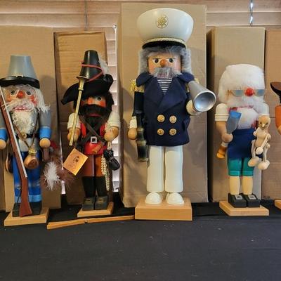 LOT OF 6 HAND CARVED GERMAN NUTCRACKERS-CHRISTIAN ULBRICHT