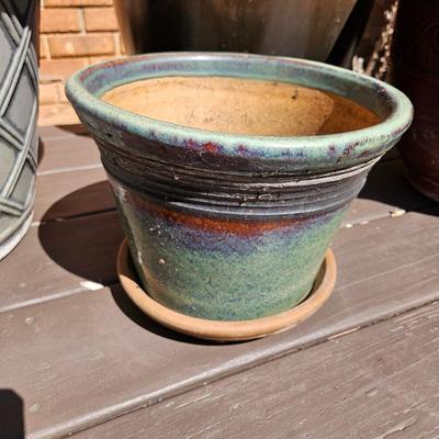 Assortment of Six Planters (BY-DW)