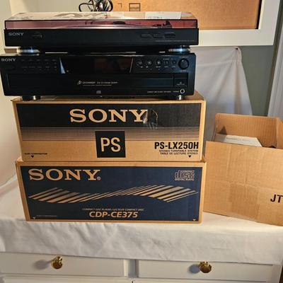 Sony CD Changer, Stereo Turntable & More (LR-JS)