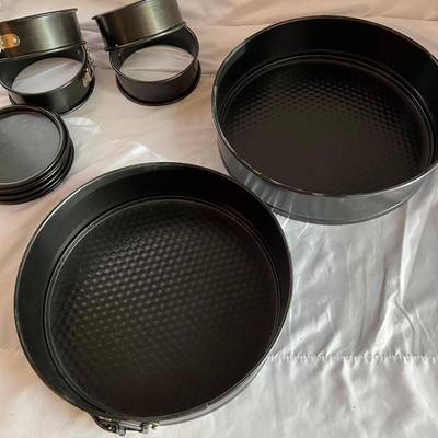 Pyrex, Anchor Hocking Plus More Baking Essentials (K-MK)