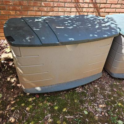 A Pair of Rubbermaid Outdoor Storage Cabinets (BY-DW)