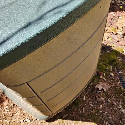 A Pair of Rubbermaid Outdoor Storage Cabinets (BY-DW)