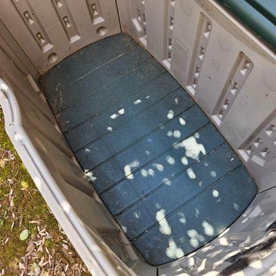 A Pair of Rubbermaid Outdoor Storage Cabinets (BY-DW)