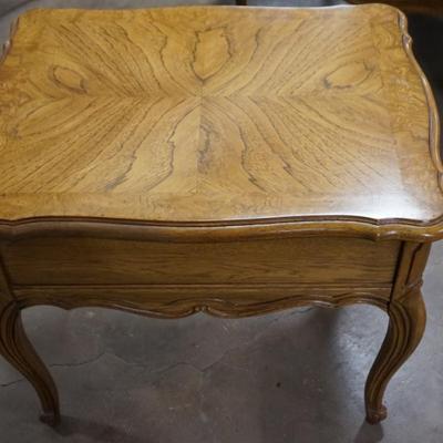 Thomasville Wooden Side Table w/ Drawer
