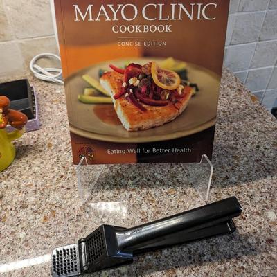 Mayo Clinic Cookbook and Garlic Press