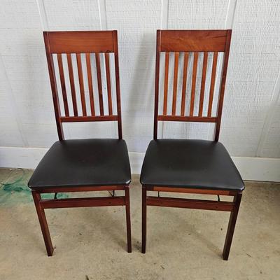Pair of Folding Wooden Chairs (G-DW)