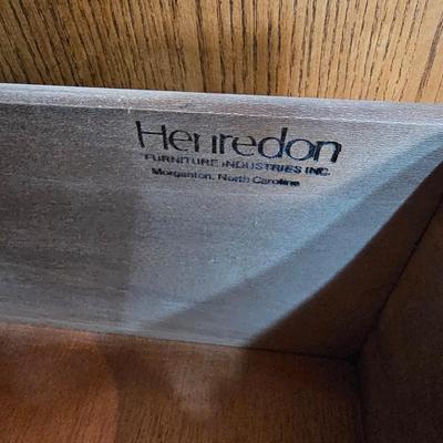 Henredon Solid Wood w/Veneer Overlay Entertainment Center (LR-JS)