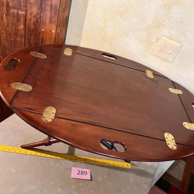 Serving tray on luggage stand