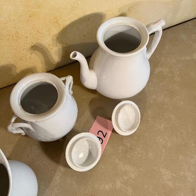 English Ironstone Tea Set