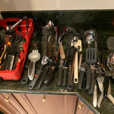 HUGE LOT Kitchen Utensils