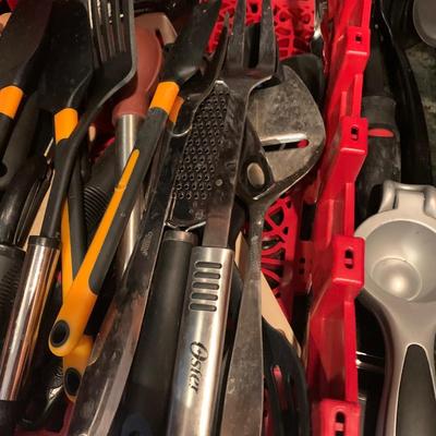 HUGE LOT Kitchen Utensils