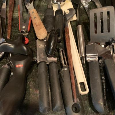 HUGE LOT Kitchen Utensils