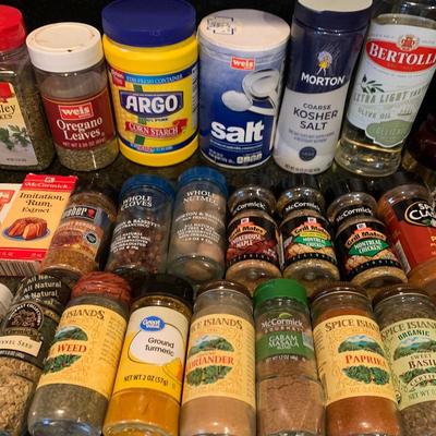 HUGE Spice Lot - Some Full, 1/2, Some Less