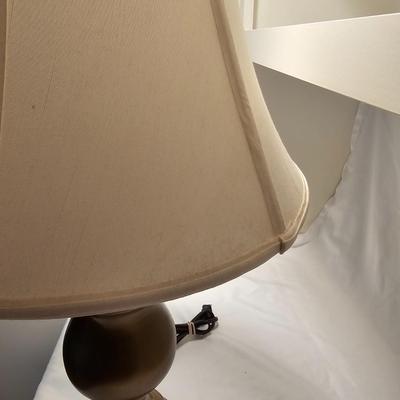 Two Bronze Metal Table Lamps (LR-JS)