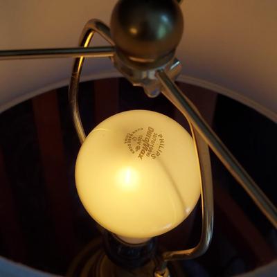 Two Bronze Metal Table Lamps (LR-JS)