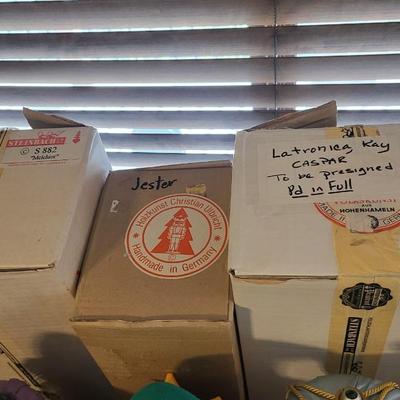 Lot 16 - SIGNED GERMAN STEINBACH NUTCRACKERS & 1 EXTREMELY RARE
