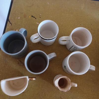 7pc mug lot