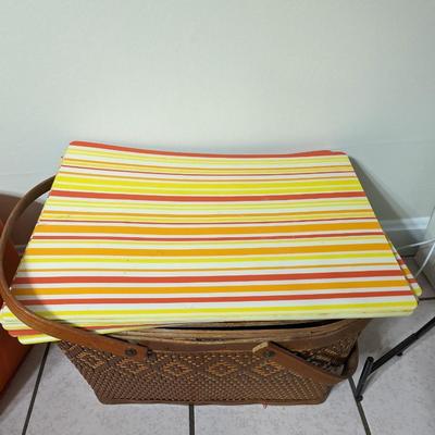 vintage MCM vinyl foam placemat lot of 5 Striped Yellow-Orange