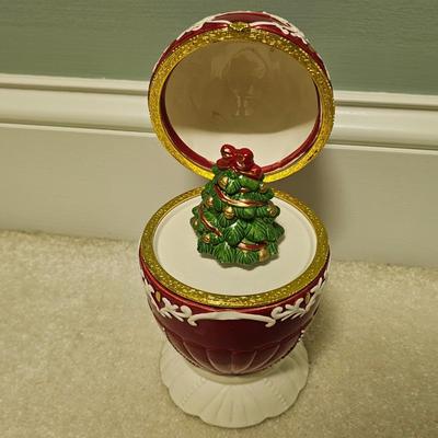 Assorted Christmas Decor (UB2-JS)