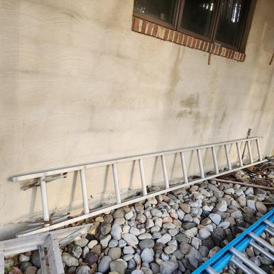 12 ft Aluminum Ladder