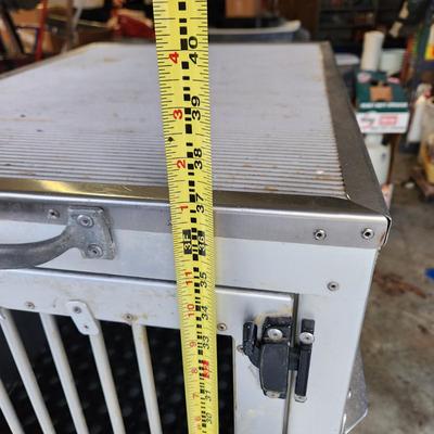 2 East Coast Crates Aluminum Dog Crates 24x18x18