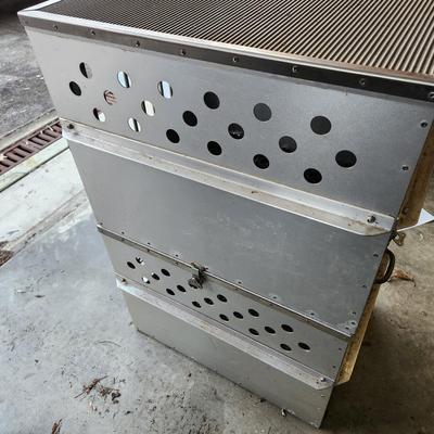 2 East Coast Crates Aluminum Dog Crates 24x18x18