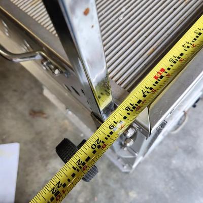 2 East Coast Crates Aluminum Dog Crates 24x18x18