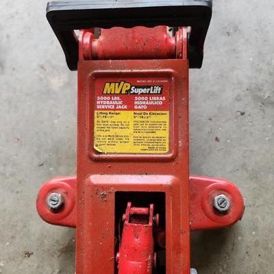 MVP Superlift 5,000 Lbs. 5" -16.5" Floor Jack Car lift Working
