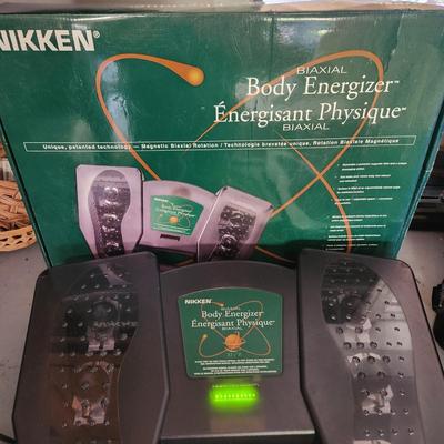 Nikken Biaxial Body Energizer New In Box