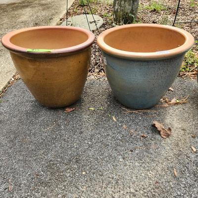 2 large Planters 14"x13"
