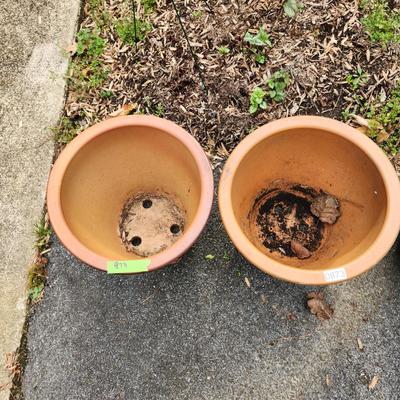 2 large Planters 14"x13"
