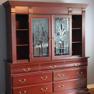 Seven Drawer Dresser & Entertainment Center (Two Pieces)