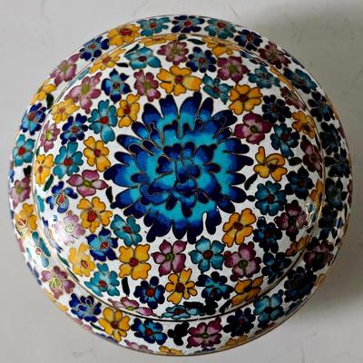 Chinese CloisonnÃ© Round Box