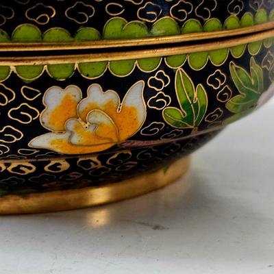 Chinese CloisonnÃ© Round Box