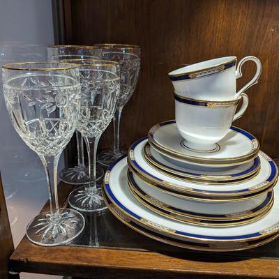 2 Lenox Bone China (6 pc Royal Treasure- DISC) Place Settings with 2 Lenox Firelight Gold Panel Cut Ice Tea Glasses and 2 Lenox Firelight...