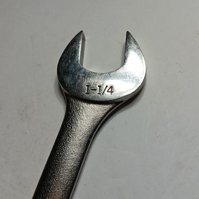 Craftsman Wrench 1 1/4" Large Wrench CRAFTSMAN Tool