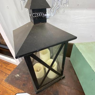 Decorative Farmhouse Items Lot