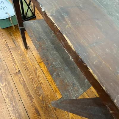 Decorative Farmhouse Items Lot